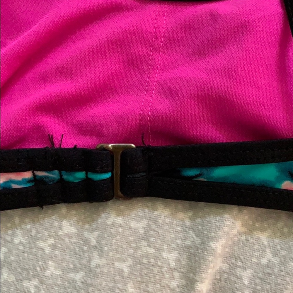 multi colored swim topπ - Picture 6 of 6